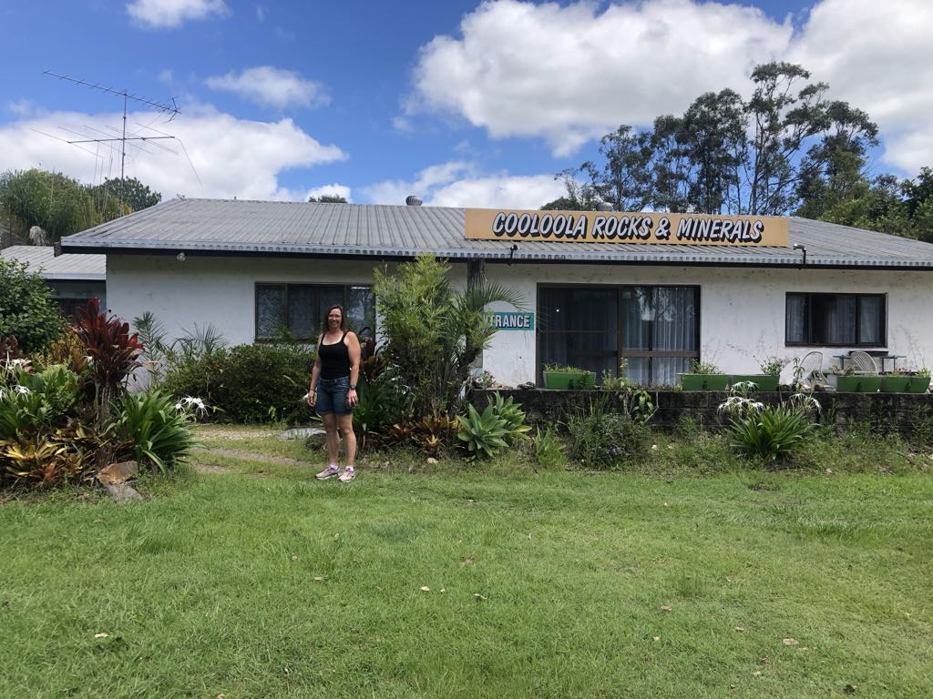 70e4a7ea 7a70 4491 a069 ad9b4c68f5e5